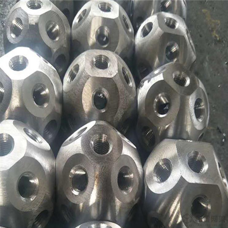 克孜勒苏柯尔克孜螺栓球网架加工安装方法